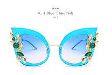 Load image into Gallery viewer, New Fashion Green Diamond Oversized Sunglasses Women Designer Luxury Cat Eye Sunglasses Transparent Frame Vintage Shades 0067
