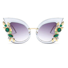 Load image into Gallery viewer, New Fashion Green Diamond Oversized Sunglasses Women Designer Luxury Cat Eye Sunglasses Transparent Frame Vintage Shades 0067
