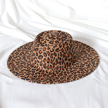 Load image into Gallery viewer, Unisex Fashion Fedora Hats
